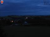 04 : 28