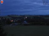 04 : 32