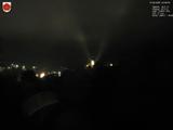 23 : 08