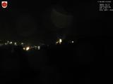 01 : 04