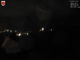 01 : 44