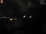 02 : 00