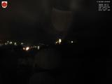 03 : 08