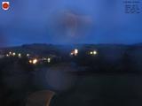 04 : 00