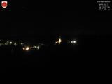 02 : 00
