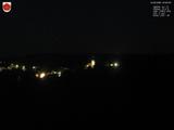 03 : 00