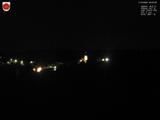 03 : 00