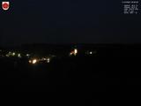 03 : 32
