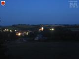 04 : 00