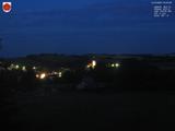 04 : 00