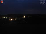 22 : 08