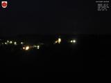 04 : 00