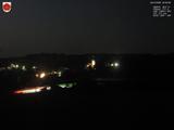 23 : 00