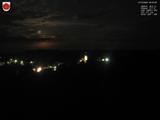 02 : 00