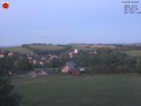 06 : 00