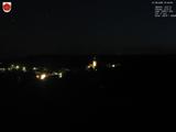 21 : 04