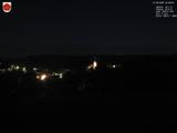 23 : 08