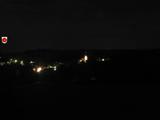 03 : 00