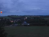 06 : 00