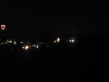 22 : 00