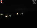 23 : 04