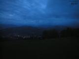 05 : 00