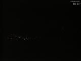 23 : 00