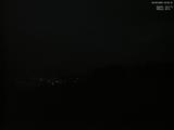 22 : 04