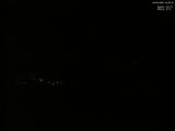 03 : 00