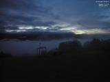 04 : 00