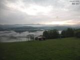 06 : 00