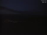 22 : 08