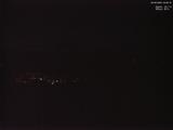 23 : 00