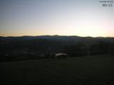 06 : 12