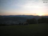 06 : 23