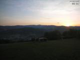 06 : 24