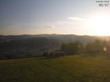 07 : 00