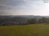 08 : 04