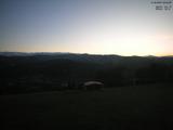 06 : 04