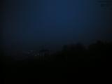 07 : 04