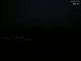 07 : 04