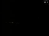 03 : 00