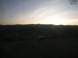 05 : 47