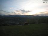 05 : 48