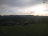 06 : 44