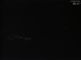 23 : 00