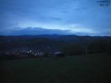 05 : 00