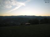 05 : 04