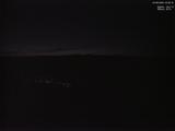 03 : 00