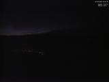 03 : 04